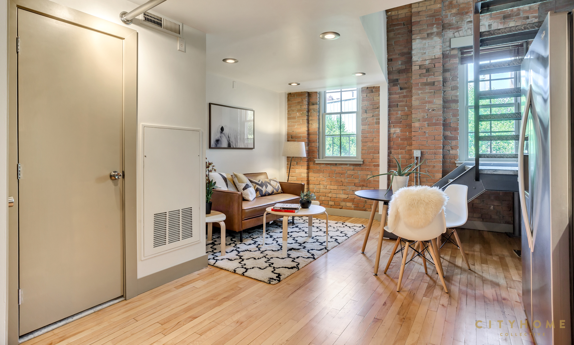 Pierpont Loft Downtown Love cityhomeCOLLECTIVE